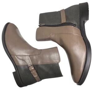 Ecco Side Zip Leather 2 Toned Chelsea Buckle Ankle Booties Women Sz 9 Fisherman